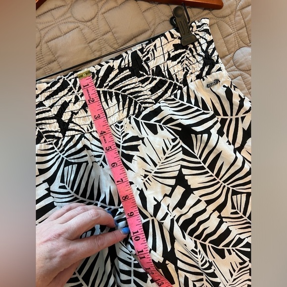 ROXY WOMEN'S TROPICAL PANT - Picture 8 of 14